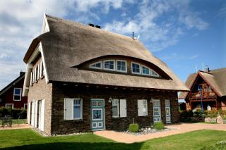 Haus Ostseestrand - Lancken - 2