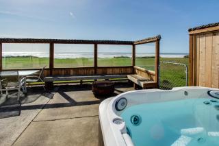 Sparkling Sands Oceanfront - San Marine - 9