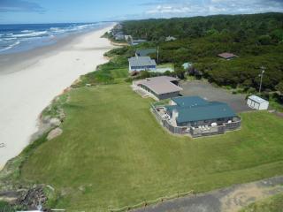 Sparkling Sands Oceanfront - 8