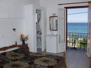 Dimitra - Petra - 4