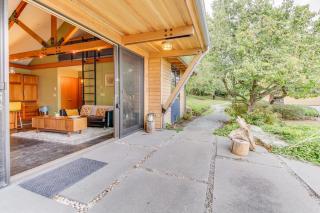 Driftwood Retreat - Anacortes - 8