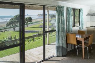 Oakura Beach Holiday Park - Oakura - 4