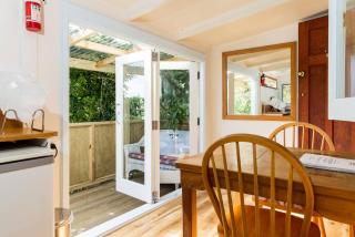 Palm Beach Bungalows - 7