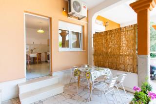 Apartment Mikulić - Duće - 9