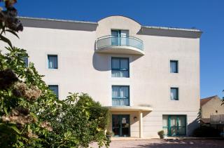 Logis L'Auberge Bourbonnaise - Saint-Yorre - 9