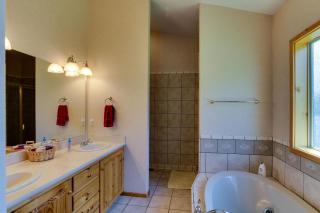 The Timber Inn - 9