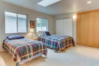 Shoal Bay Luxury Home - 6