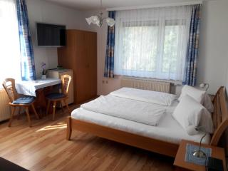 Gasthof-Pension Silvia - Haibach ob der Donau - 4
