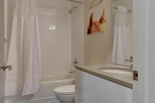 Q21 Condos - 6