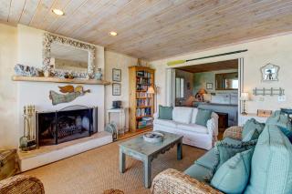 Oceanfront Delight - 8