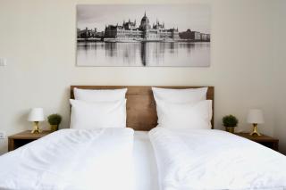 Standard Apartment by Hi5 - Bazilika Suite - Budapest - 2