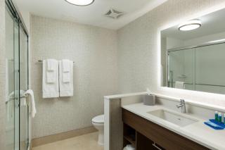 Holiday Inn Express Visalia-Sequoia Gateway Area by IHG - Visalia - 9