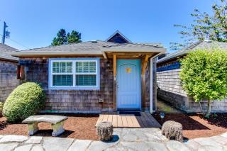 Hidden Villa Cottages - 1