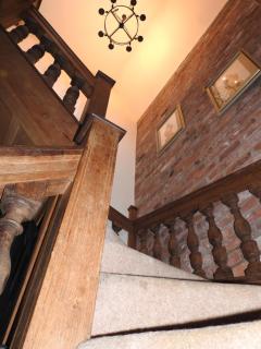 Pillory House Loft Apartment - 8