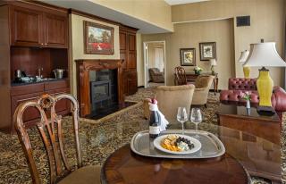 Carnegie Hotel & Spa - Johnson City - 2