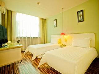 Jinjiang Inn Select Taiyuan Wanda Plaza Guomao - 4