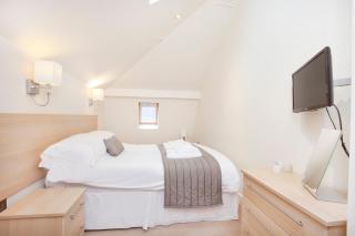 Saint Georges Keep - 3