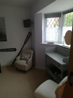 The Gate Cottage - Itchenor - 6