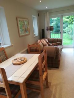 The Gate Cottage - Itchenor - 3