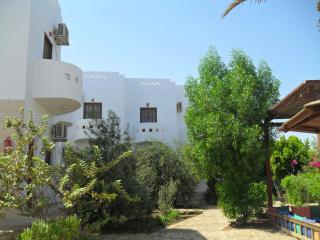 Alaska Camp & Hotel - Dahab - 0