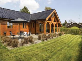 Four-Bedroom Holiday Home In Hesselager - Hesselager - 2