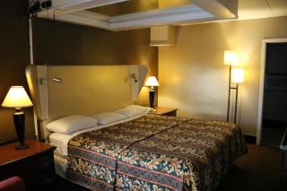 Miami Inn & Suites - Chicago - 0
