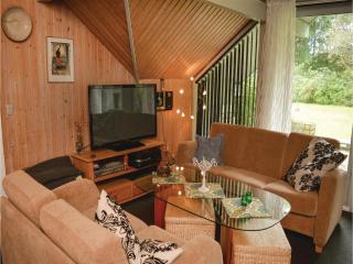 Two-Bedroom Holiday Home In Toftlund - 1
