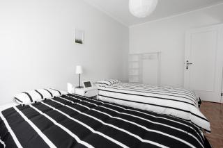 Downtown 2 Bedroom Peaceful Flat - Balcony & Private Parking - Porto - 8