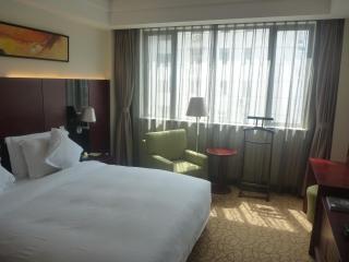 Holiday Inn Shanghai Hongqiao Central by IHG - Shanghai - 3