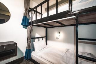 Balcony Party Hostel - 18-40 - Strand Ao Nang - 3