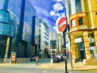 Glasgow City Centre Flat with River Views and Parking - Glasgow - 2