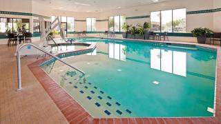 Best Western Plus CottonTree Inn - 7