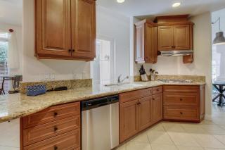 Oceanside Sunset Shores - 6