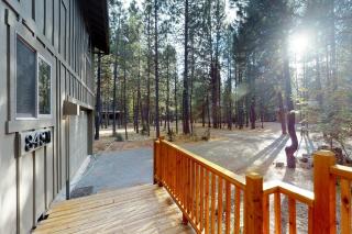 Black Butte Ranch: South Meadow Home Eighty-Four - 9