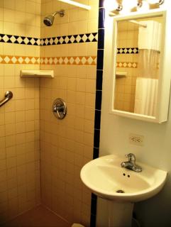 Golden West Motel - Klamath Falls - 3