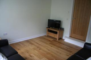 Highlands Apartment 3 - 5