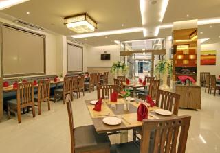 Hotel Sai Jashan Shirdi - Where blessings & comfort meet - Shirdi - 4