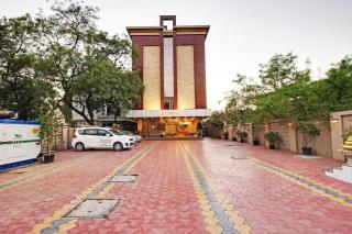 Hotel Sai Jashan Shirdi - Where blessings & comfort meet - Shirdi - 9