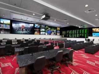 Arizona Charlie's Decatur - 2