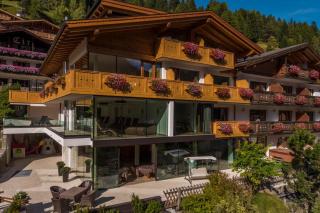 Hotel Garnì Gardena - Appartments - Santa Cristina in Val Gardena - 3