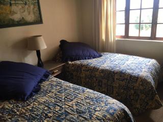 Rockwood Earth Lodge - 5