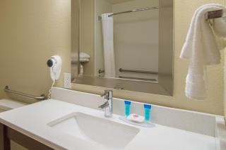 Baymont by Wyndham North Myrtle Beach - 1