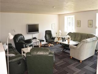 Four-Bedroom Holiday Home In Romo - 4