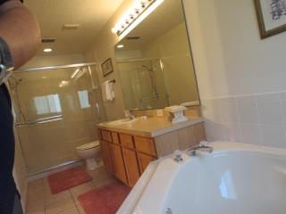 3 Bedroom Standard Davenport Home FL 33897 - Orlando - 4