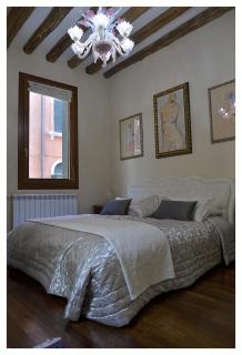 Domus Dea - Venice - 3