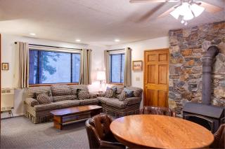 22B Bradleys Cabin - Wawona - 2