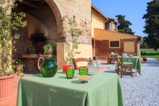 Agriturismo Tenuta Vallelunga - Guasticce - 0