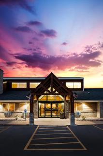 AmericInn by Wyndham Menomonie - Menomonie - 9