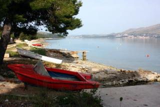 Family friendly apartments with a swimming pool Okrug Gornji, Ciovo - 10401 - 7