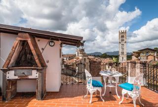 Rise and Smile Charming Penthouse - Lucca - 1